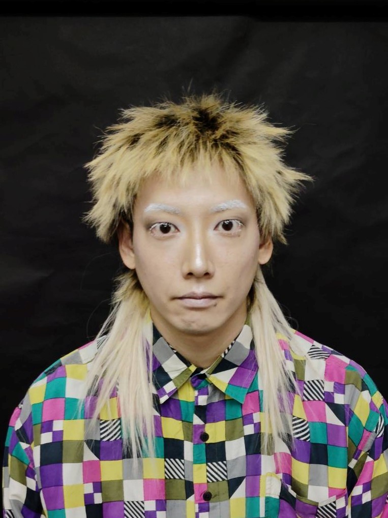 平 井 公 貴